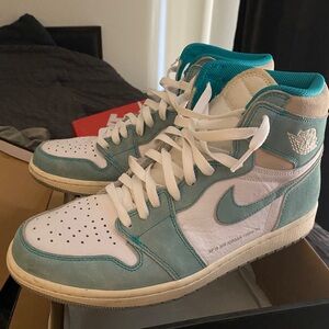 Air Jordan Retro High OG | Turbo Green